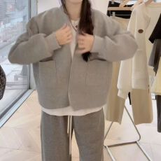 批发韩系胖mm300斤学院风<b class='q'>棒球</b><b class='q'>服外套</b>女秋冬减龄独特设计感加厚上衣ins