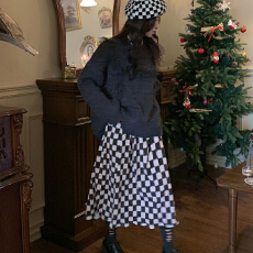 批发高阶<b class='q'>棋盘</b><b class='q'>格</b>高腰显瘦<b class='q'>格</b>子半身裙女春秋新款复古设计感a字长裙