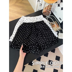 批发有内衬#百搭<b class='q'>甜美</b>波点木耳花边宽松阔腿裤女ins设计休闲短裤