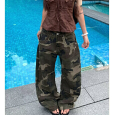 批发美式复古宽松迷彩工装<b class='q'>牛仔裤</b>女2026春季新款高腰直筒显瘦阔腿裤子
