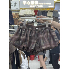 批发秋日复古格纹撞色花苞百搭短裤女<b class='q'>高腰</b>显瘦蓬松裤裙通勤风A字裙裤