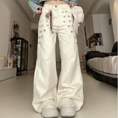 批发美式复古铆钉高腰水洗做旧<b class='q'>牛仔裤</b><b class='q'>女</b>2026秋季新款宽松显瘦直筒裤