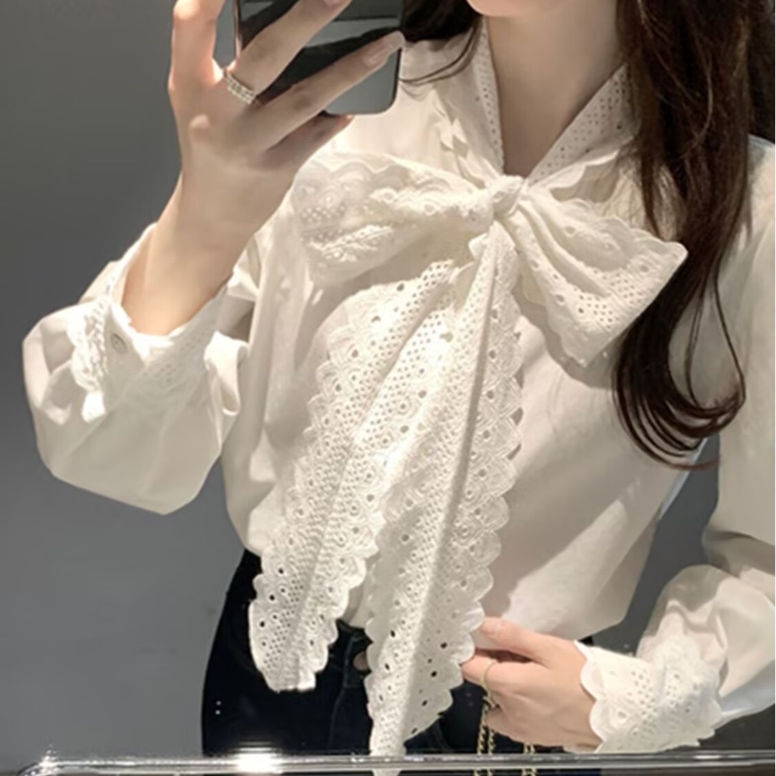 MY70354# 法式温柔花边白色衬衫女新款飘带上衣叠穿内搭打底棉衬衣女裝...