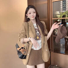 批发超火气质穿搭慵懒西装<b class='q'>外套</b>春秋2025<b class='q'>新款</b>高级感气质西服上衣