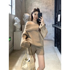 批发WITHMXBOOM灰灰家韩系慵懒风一字肩针织毛衣+<b class='q'>短裤</b>两件套休闲<b class='q'>套装</b>