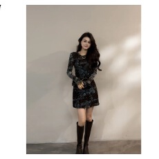 批发大婷婷秋冬新款圆领短裙加绒长袖印花时尚法式<b class='q'>修身</b>连衣裙