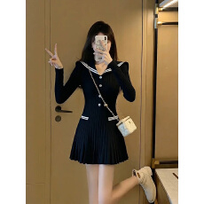 批发韩国海军领针织毛衣连衣裙女秋冬时髦赫本风小黑裙小个子百褶短裙