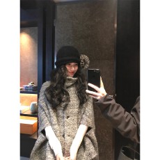 批发DaqianwithU 灰色高圆领斗篷披肩上衣<b class='q'>女</b>显瘦百搭加厚开衫毛呢外套