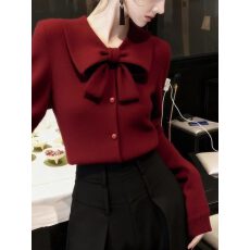 批发2026春季新款高级感软糯独特漂亮红色蝴蝶结毛衣