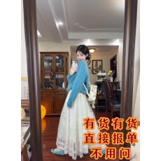 批发秋装搭配一整套韩系穿搭温柔软糯蓝色针织毛衣蕾丝<b class='q'>半身裙</b>两件套<b class='q'>女</b>