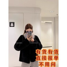 批发番茄侠10.31/20PM巴黎街头 米/黑色皮毛一体毛领拉链毛毛外套