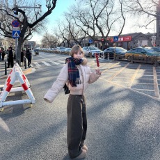 批发微胖mm美拉德高腰宽松显瘦牛仔裤春季美式复古可可色弯刀<b class='q'>阔腿裤</b>