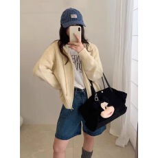 批发短款毛衣外套百搭女秋冬宽松高级感羊毛拉链连帽<b class='q'>针织</b><b class='q'>开衫</b>叠穿上衣