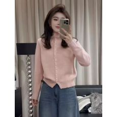 批发秋冬超好看半高领<b class='q'>开衫</b>毛衣女款2025新款冬季慵懒高级感<b class='q'>短款</b><b class='q'>针织</b>衫