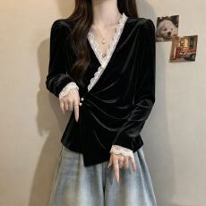 批发实拍~大码胖MM新款设计感丝绒蕾丝花边<b class='q'>衬衫</b>遮肉显瘦打底衫