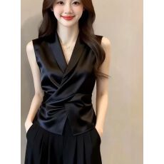 批发高级感气质缎面收腰无袖衬衫女2026夏季大码<b class='q'>胖</b><b class='q'>mm</b><b class='q'>交叉</b>绑带背心上衣