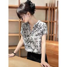 批发韩系白色V领短袖<b class='q'>衬衫</b><b class='q'>女</b>2026夏季款洋气减龄时尚通勤百搭<b class='q'>衬衣</b>上衣