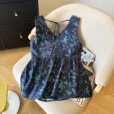 批发实拍2026韩版森系碎花无袖<b class='q'>衬衫</b>女夏季2025新款气质显瘦背心上衣