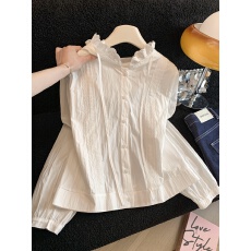 实拍2026春新款宽松拼接花边连帽设计防晒衣百搭衬衣开衫上衣女