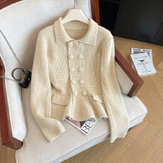 批发实拍法式气质收腰显瘦毛衣女秋冬季<b class='q'>新款</b>设计感双排扣洋气外穿开衫