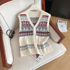 批发实拍早春季新款港风复古叠穿<b class='q'>马甲</b>女设计感洋气V领单排扣显瘦背心