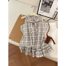 批发实拍新款小众外穿显瘦<b class='q'>格子</b><b class='q'>衬衫</b>女夏季洋气百搭宽松蝴蝶结无袖上衣