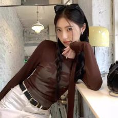 批发260克人棉辣妹短款长袖上衣女早秋修身设计感别致<b class='q'>T</b><b class='q'>恤</b>内搭打底衫