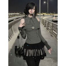 批发漏肩镂空轻亚宅萌长袖T恤女春秋季新款设计感小众修身<b class='q'>一字领</b><b class='q'>上衣</b>