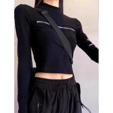 批发【260克人棉<b class='q'>莫代尔</b>】甜辣妹短上衣冬季女美式黑色内搭正肩长袖<b class='q'>T</b><b class='q'>恤</b>
