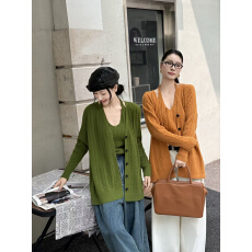 批发韩式麻花针织两件套女秋冬新款圆领吊带背心配中<b class='q'>长款</b>毛衣开衫外套