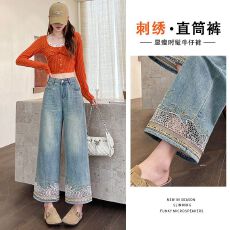 批发<b class='q'>中国风</b>刺绣镂空阔腿牛仔裤女秋季高腰宽松显瘦九分小个子直筒裤子