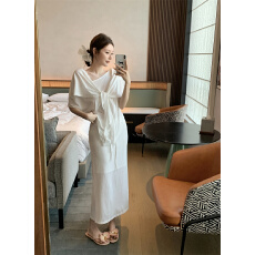 批发已出货 松弛感套装薄款斜肩<b class='q'>短袖</b><b class='q'>T</b><b class='q'>恤</b><b class='q'>白色</b>披肩上衣女夏季