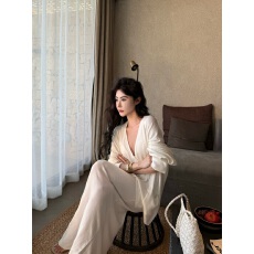 批发已出货 气质v领长袖针织开衫女春季高腰半身裙白色<b class='q'>两件套</b>