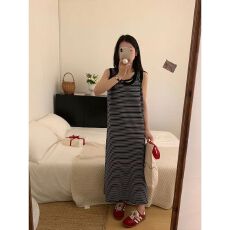 批发已出货 <b class='q'>条纹</b>连衣裙长款春季新款韩版宽松显瘦百搭直筒背心裙