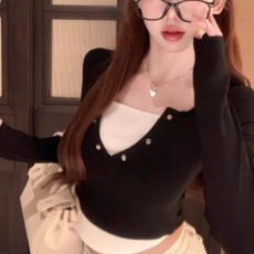 批发已出货 打底长袖T恤女秋<b class='q'>冬</b>季修身短款上衣潮