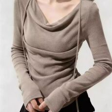 批发已出货 收腰显瘦内搭秋冬<b class='q'>大码</b>长袖t恤系带荡领打底衫女上衣