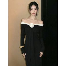 批发已出货一字肩长袖黑色撞色立体玫瑰礼服女轻熟优雅风针织长裙子