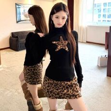 批发已出货 辣妹套装星星高领修身长袖T恤女装<b class='q'>冬</b>季豹纹包臀裙两件套