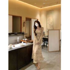 批发已出货 复古碎花茶歇裙女春秋新款收腰遮肉显瘦梨形身材连衣长裙