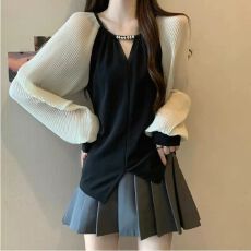 批发已出货 设计镂空长袖<b class='q'>衬衫</b>女装春秋新款大码胖mm小众别致上衣