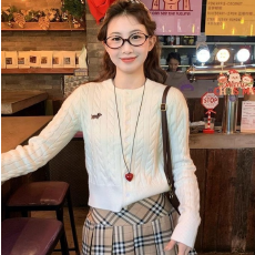 批发已出货 针织衫女秋冬季新款慵懒风针织开衫圆领复古上衣