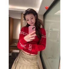 批发已出货 费尔岛红色针织开衫披肩叠穿背心女<b class='q'>秋</b>冬高级感毛衣两件套