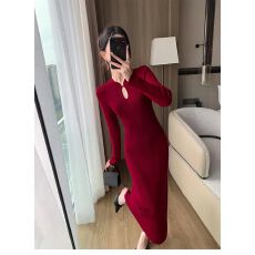 批发已出货 显瘦黑色气质连衣裙女2026秋冬配大衣裙子高级感中式长裙