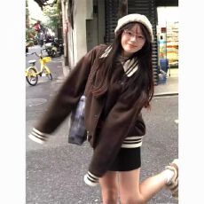 批发已出货 棒球服女美拉德字母翻领夹克外套宽松上衣潮