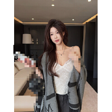 批发已出货 纯欲风蕾丝V领吊带背心女装修身白色<b class='q'>打底衫</b>上衣
