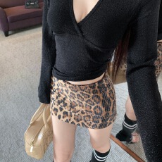 批发已出货 半身裙2025老钱风松弛感女装多巴胺服装女短裙潮