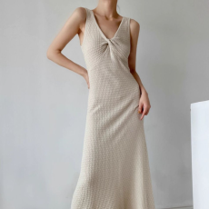 批发已出货 V领气质<b class='q'>修身</b>清新薄款背心<b class='q'>裙</b>性感吊带针织连衣<b class='q'>裙</b>子