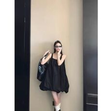 批发法式简约纯欲风吊带娃娃衫<b class='q'>宽松</b>显瘦高级感夏季新款上衣女
