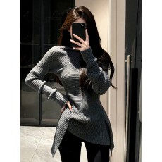 批发2025年冬季<b class='q'>森林</b>北同款灰色不规则毛衣气质高级感显瘦miu<b class='q'>系</b>针织衫