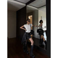 野生zero 复古辣妹黑白格纹不规则斜下摆半身裙女设计感a字短裙